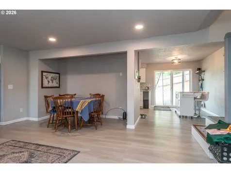 924 NE Central Street Roseburg OR 97470
