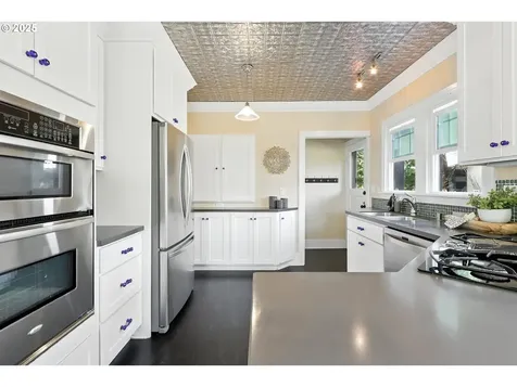 604 E 19th Street Vancouver WA 98663