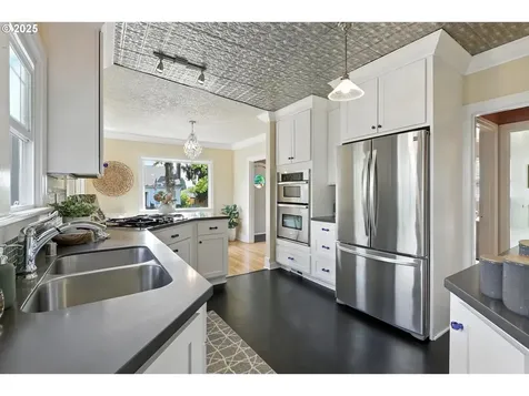 604 E 19th Street Vancouver WA 98663