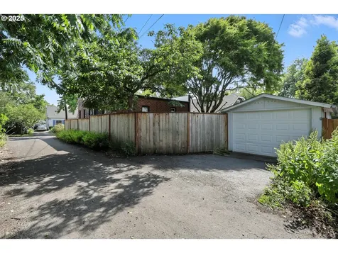 604 E 19th Street Vancouver WA 98663