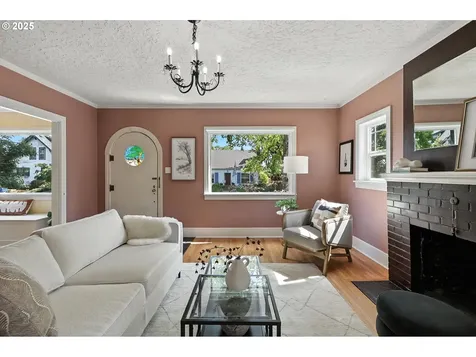 604 E 19th Street Vancouver WA 98663