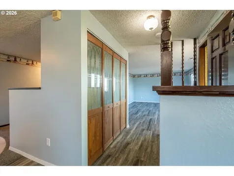 1376 D Street Coos Bay OR 97420