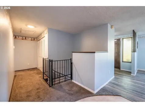 1376 D Street Coos Bay OR 97420