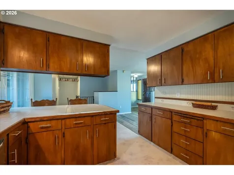 1376 D Street Coos Bay OR 97420
