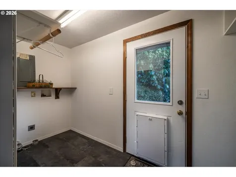 1376 D Street Coos Bay OR 97420