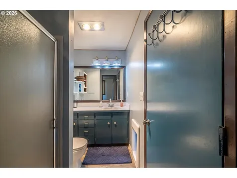 1376 D Street Coos Bay OR 97420