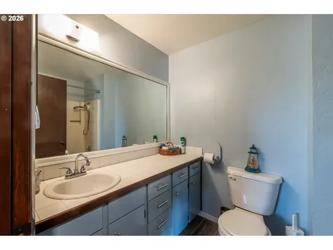 1376 D Street Coos Bay OR 97420