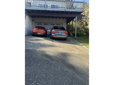 1376 D Street Coos Bay OR 97420
