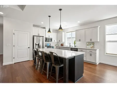 3155 45th Street Washougal WA 98671