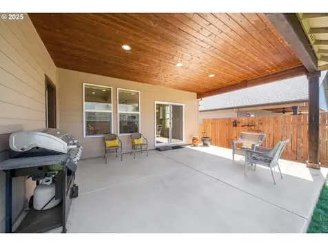 3155 45th Street Washougal WA 98671