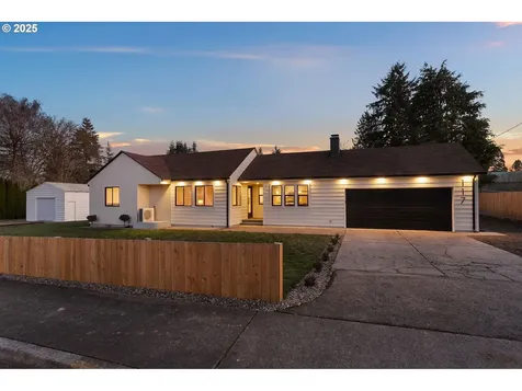 117 NW 9th Street Battle Ground WA 98604