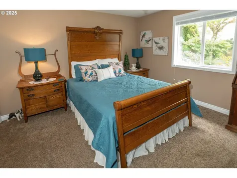 1067 54th Street Washougal WA 98671
