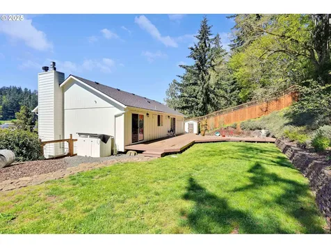 241 Silver Loop Silverton OR 97381