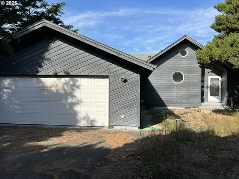 33636 Ophir Road Gold Beach OR 97444