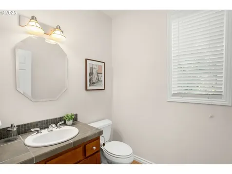 10494 NW Forestview Way Portland OR 97229