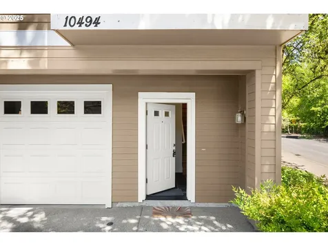 10494 NW Forestview Way Portland OR 97229