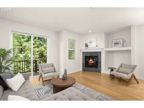 10494 NW Forestview Way Portland OR 97229