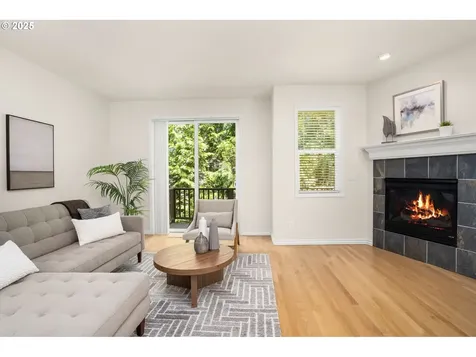 10494 NW Forestview Way Portland OR 97229