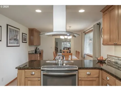 910 NW Overlook Drive Corvallis OR 97330
