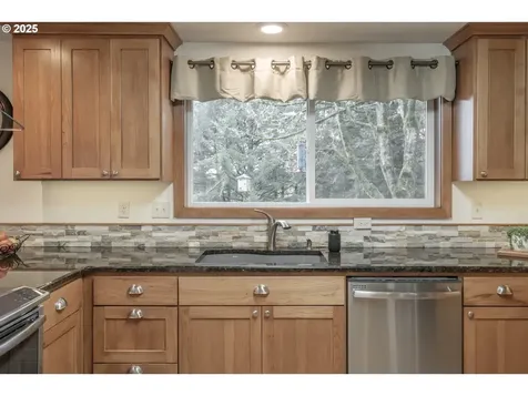 910 NW Overlook Drive Corvallis OR 97330