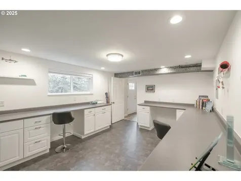 910 NW Overlook Drive Corvallis OR 97330