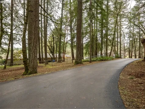 910 NW Overlook Drive Corvallis OR 97330