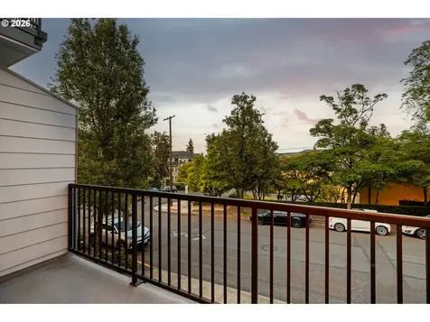 635 NW 24th Avenue Portland OR 97210