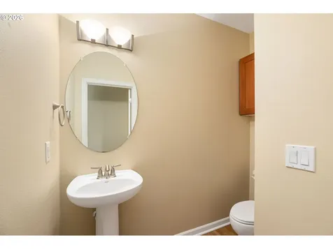 635 NW 24th Avenue Portland OR 97210