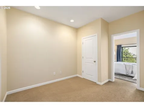 635 NW 24th Avenue Portland OR 97210
