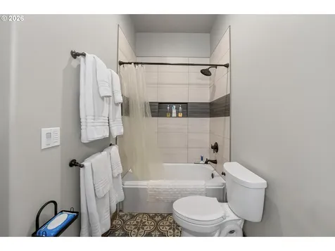 1552 Azalea Drive Elkton OR 97436