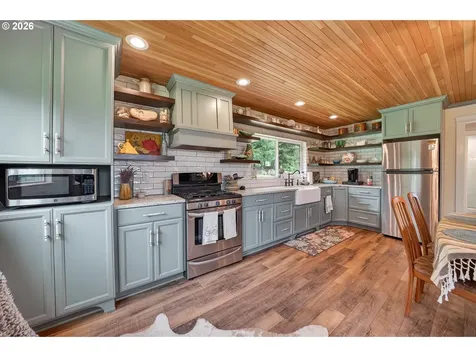 1552 Azalea Drive Elkton OR 97436