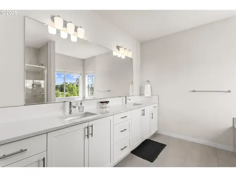 11000 SW Verdun Loop Wilsonville OR 97070