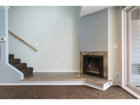 194 N Hayden Bay Drive Portland OR 97217