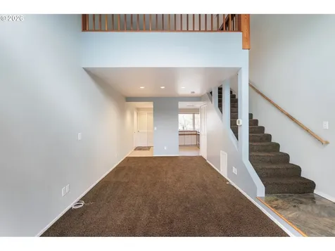 194 N Hayden Bay Drive Portland OR 97217