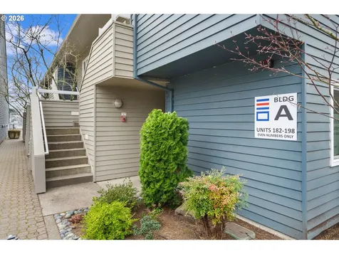 194 N Hayden Bay Drive Portland OR 97217