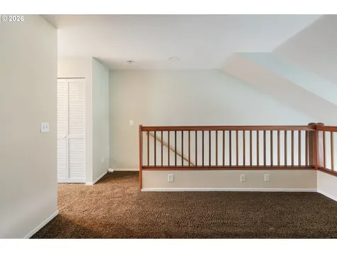 194 N Hayden Bay Drive Portland OR 97217