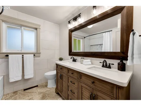 969 B Street Washougal WA 98671