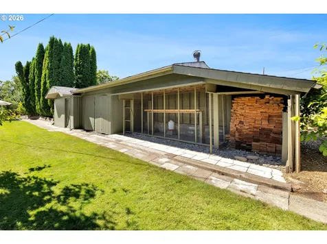 969 B Street Washougal WA 98671