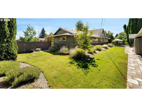 969 B Street Washougal WA 98671