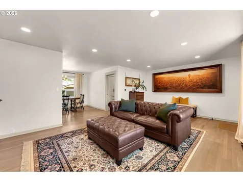 969 B Street Washougal WA 98671