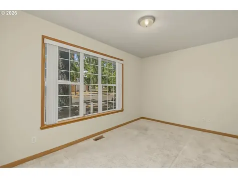 2132 SE 143rd Avenue Portland OR 97233