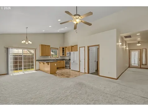 2132 SE 143rd Avenue Portland OR 97233