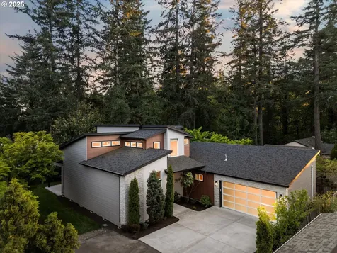 8397 SW 80th Avenue Portland OR 97223