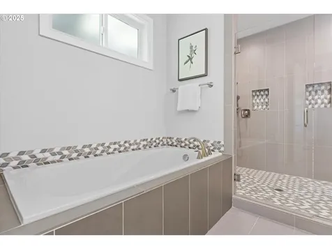 8397 SW 80th Avenue Portland OR 97223