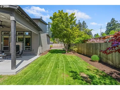 8397 SW 80th Avenue Portland OR 97223