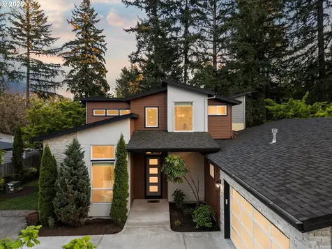 8397 SW 80th Avenue Portland OR 97223