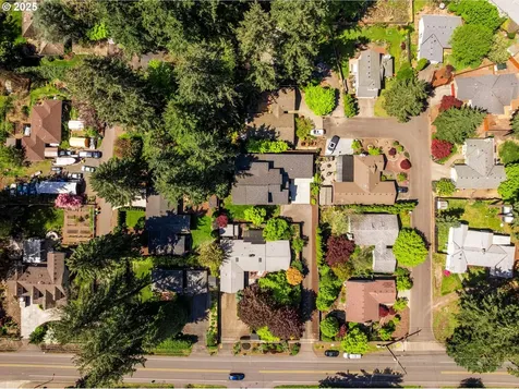 8397 SW 80th Avenue Portland OR 97223
