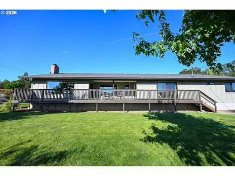 10 Ridgewood Drive Roseburg OR 97471
