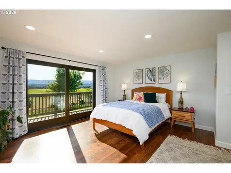 10 Ridgewood Drive Roseburg OR 97471