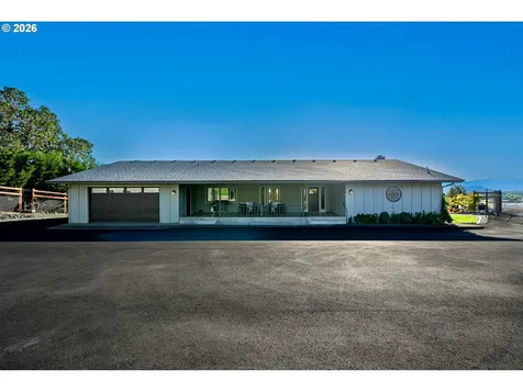 10 Ridgewood Drive Roseburg OR 97471